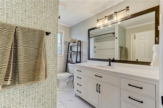 7002 Cruthis Road, High Point, NC 27263