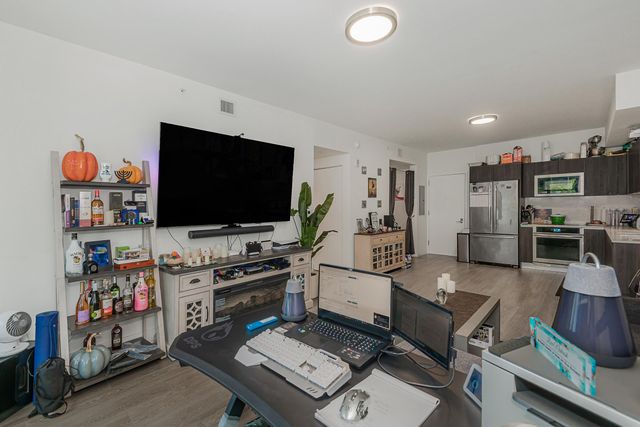 2960 NE 207th Street 708, Aventura, FL 33180