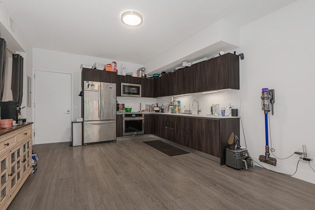 2960 NE 207th Street 708, Aventura, FL 33180