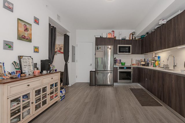 2960 NE 207th Street 708, Aventura, FL 33180