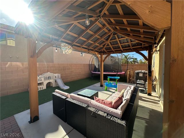 5421 Nickel Creek Trail, Las Vegas, NV 89122
