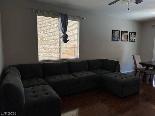 5421 Nickel Creek Trail, Las Vegas, NV 89122