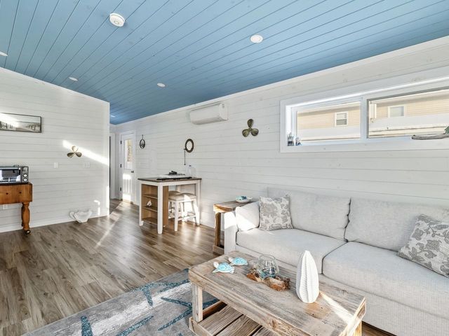 3446 Maquam Shore Road, St. Albans Town, VT 05478