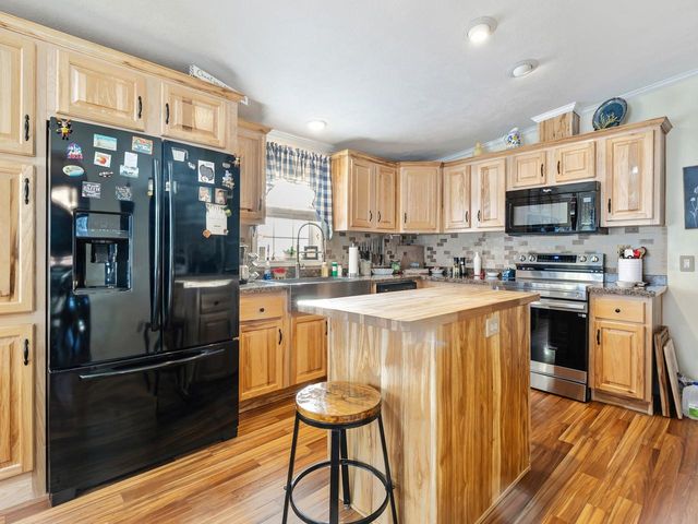 3446 Maquam Shore Road, St. Albans Town, VT 05478