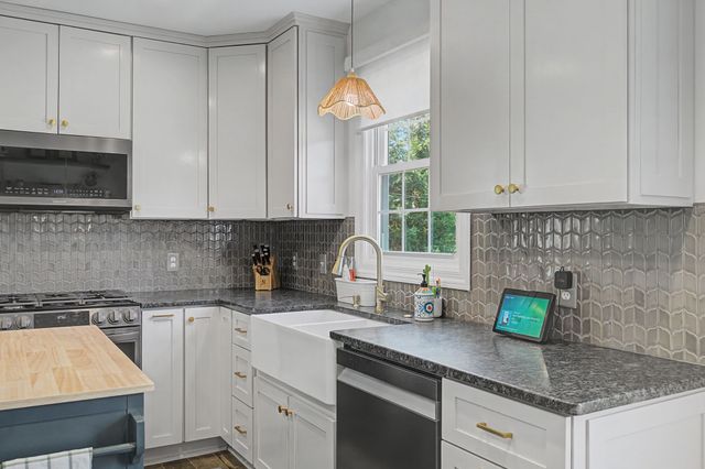 154 Cottonwood Dr, Franklin, TN 37069