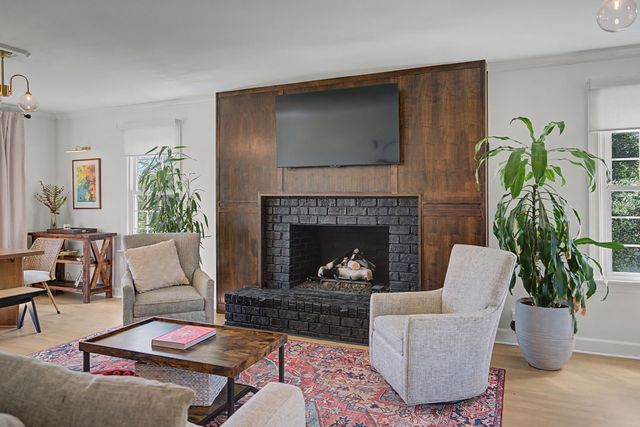 154 Cottonwood Dr, Franklin, TN 37069