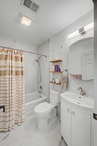 154 Cottonwood Dr, Franklin, TN 37069