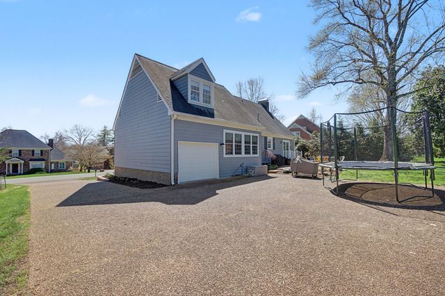 154 Cottonwood Dr, Franklin, TN 37069