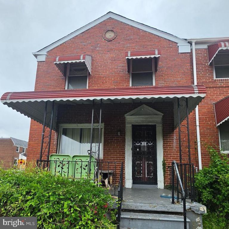 Image 2 of property listing at 1000 MOUNT HOLLY ST, Baltimore, MD 21229