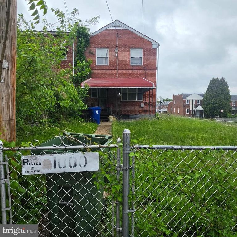 Image 6 of property listing at 1000 MOUNT HOLLY ST, Baltimore, MD 21229