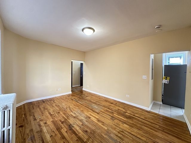 4035 W Gladys Avenue 2N, Chicago, IL 60624