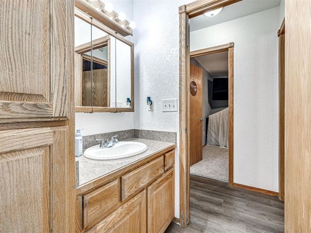 16710 Kings Road, Shawnee, OK 74801