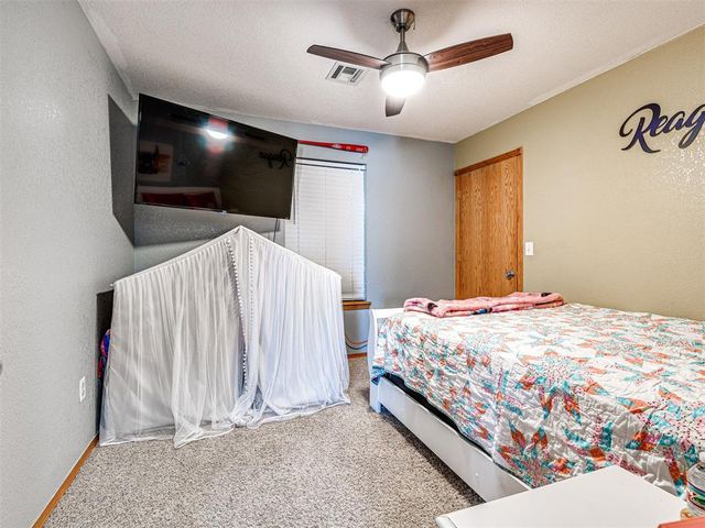 16710 Kings Road, Shawnee, OK 74801