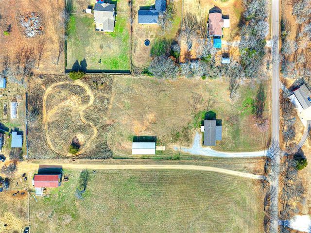 16710 Kings Road, Shawnee, OK 74801