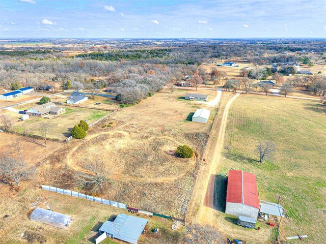 16710 Kings Road, Shawnee, OK 74801