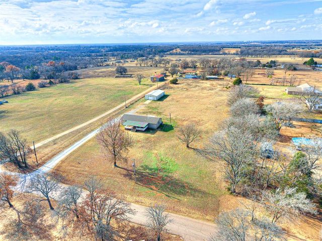 16710 Kings Road, Shawnee, OK 74801