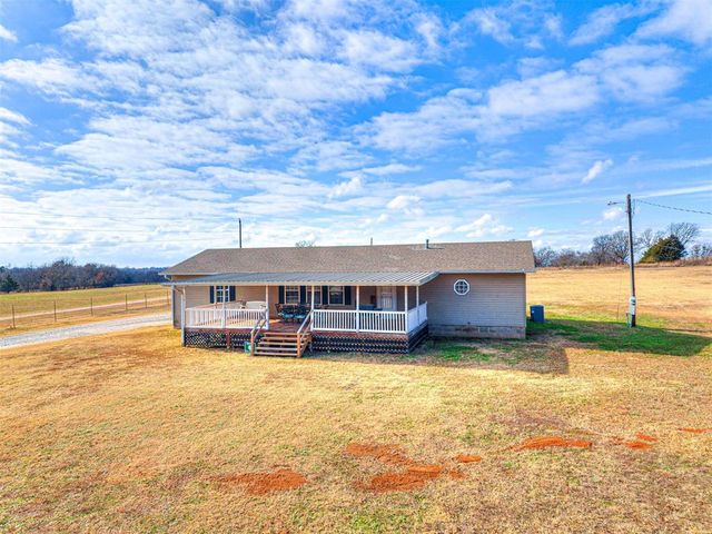16710 Kings Road, Shawnee, OK 74801