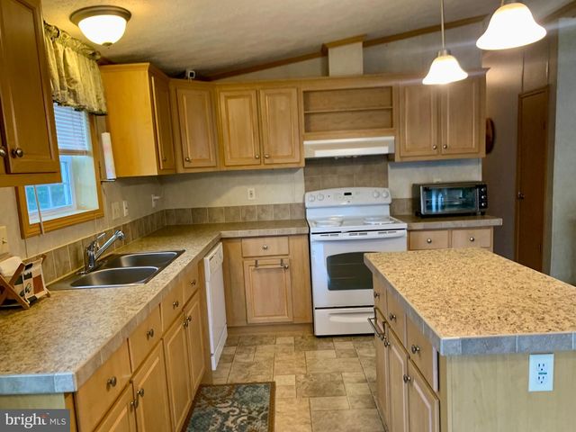 11312 HAWTHORNE CT, Hagerstown, MD 21740