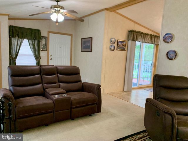 11312 HAWTHORNE CT, Hagerstown, MD 21740