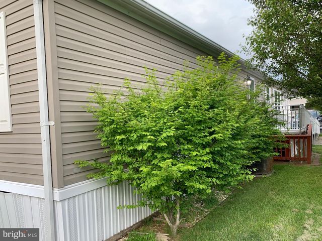 11312 HAWTHORNE CT, Hagerstown, MD 21740