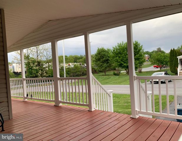 11312 HAWTHORNE CT, Hagerstown, MD 21740