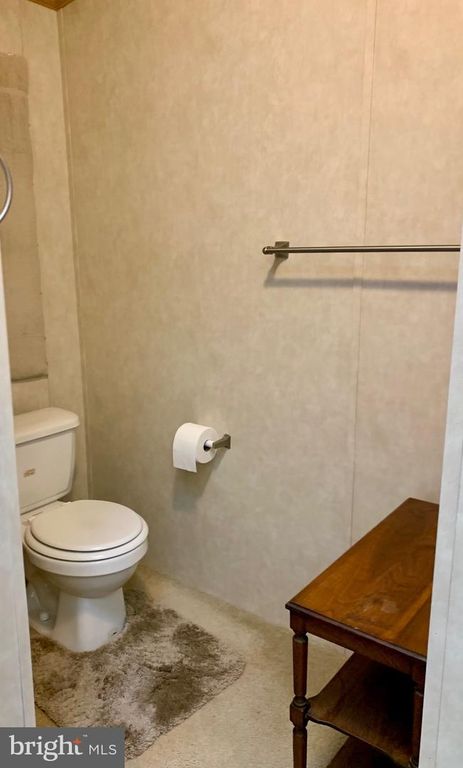 Image 36 of property listing at 11312 HAWTHORNE CT, Hagerstown, MD 21740