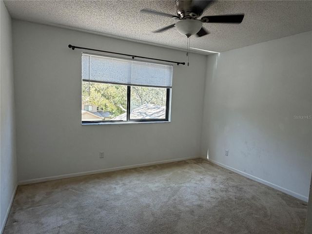 1913 WHISPERING WAY, Tarpon Springs, FL 34689