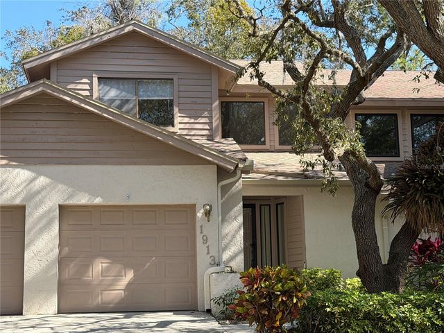 1913 WHISPERING WAY, Tarpon Springs, FL 34689