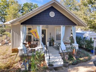 15 S Cherry Street, Hartford, AR 72938