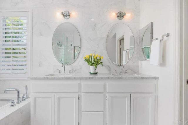 410 Pipes Lane, Encinitas, CA 92024