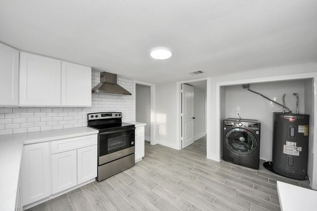 2508 Melbourne Street, Houston, TX 77026