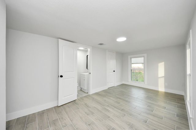 2508 Melbourne Street, Houston, TX 77026