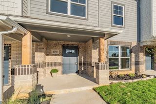 6215 Roby Drive, Arlington, TX 76001
