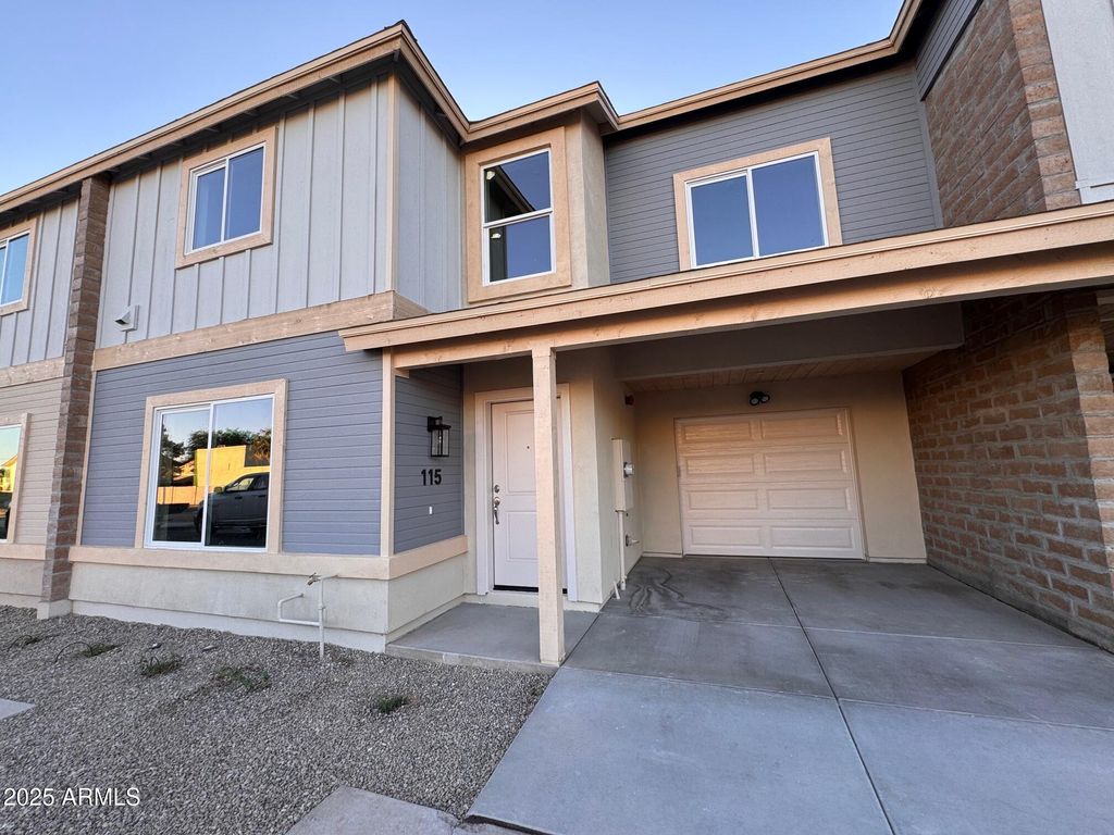 523 S PASADENA -- 115, Mesa, AZ 85210