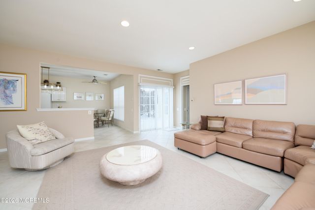 467 Bluebird Drive 467, Monroe, NJ 08831