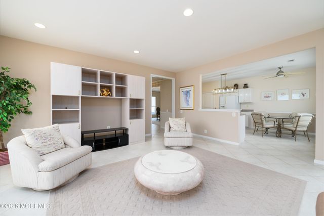 467 Bluebird Drive 467, Monroe, NJ 08831