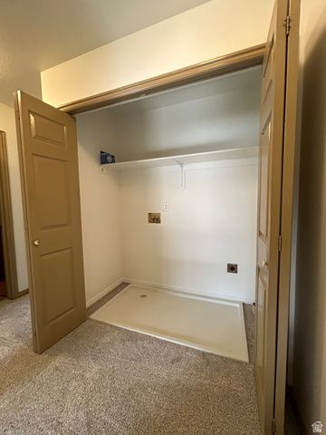 6208 S 1350 E, South Ogden, UT 84405