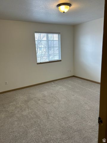 6208 S 1350 E, South Ogden, UT 84405