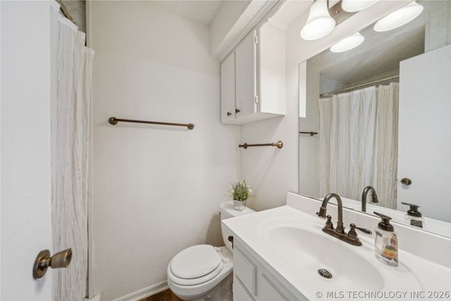 3206 S 214th East Avenue, Broken Arrow, OK 74014