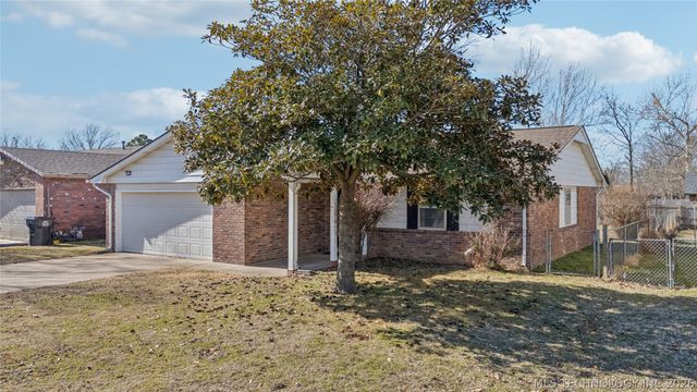 3206 S 214th East Avenue, Broken Arrow, OK 74014