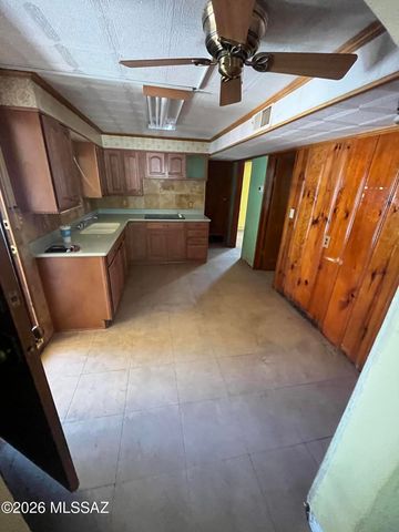 2720 N Orchard Avenue, Tucson, AZ 85712