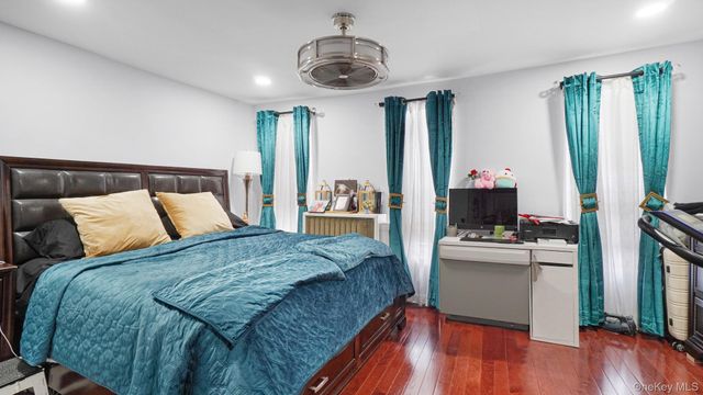 120 4th Avenue, Brooklyn, NY 11217