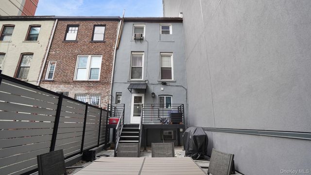 120 4th Avenue, Brooklyn, NY 11217