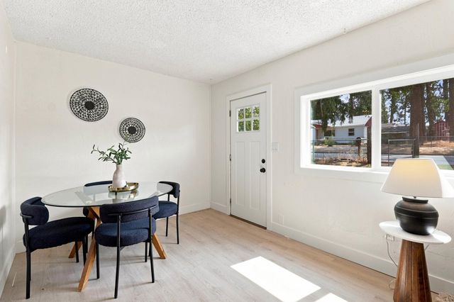10515 E 10th Ave, Spokane Valley, WA 99208