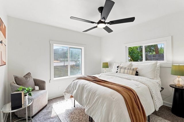 10515 E 10th Ave, Spokane Valley, WA 99208