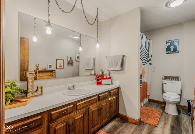 9182 N Cherry Hills Drive, Columbus, IN 47201