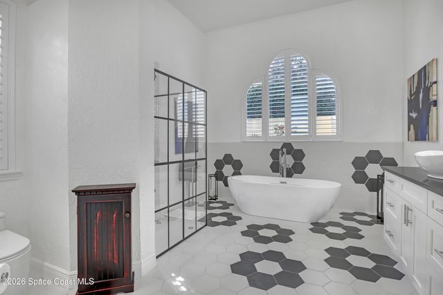 529 Spring Lake Drive, Melbourne, FL 32940