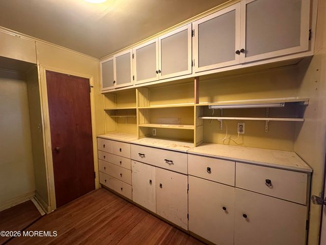 28 Fairfield Avenue, Oceanport, NJ 07757