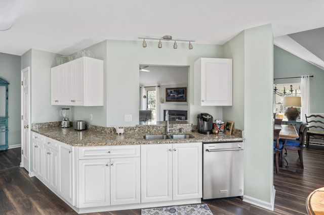 304 Mount Royall Drive, Mount Pleasant, SC 29464