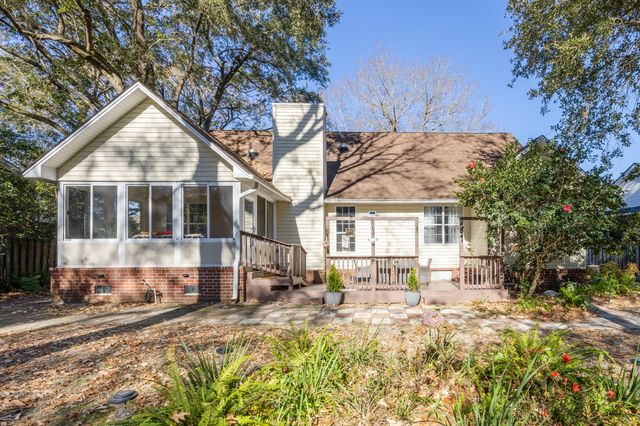 304 Mount Royall Drive, Mount Pleasant, SC 29464